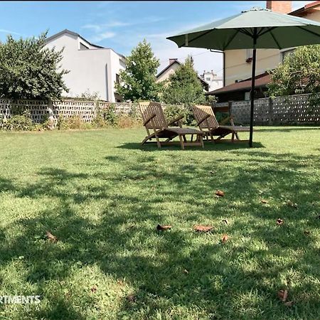 Huge Bbq Garden 2, Spacious Flat, Ac, Free Parking 2 Ljubljana Exterior photo