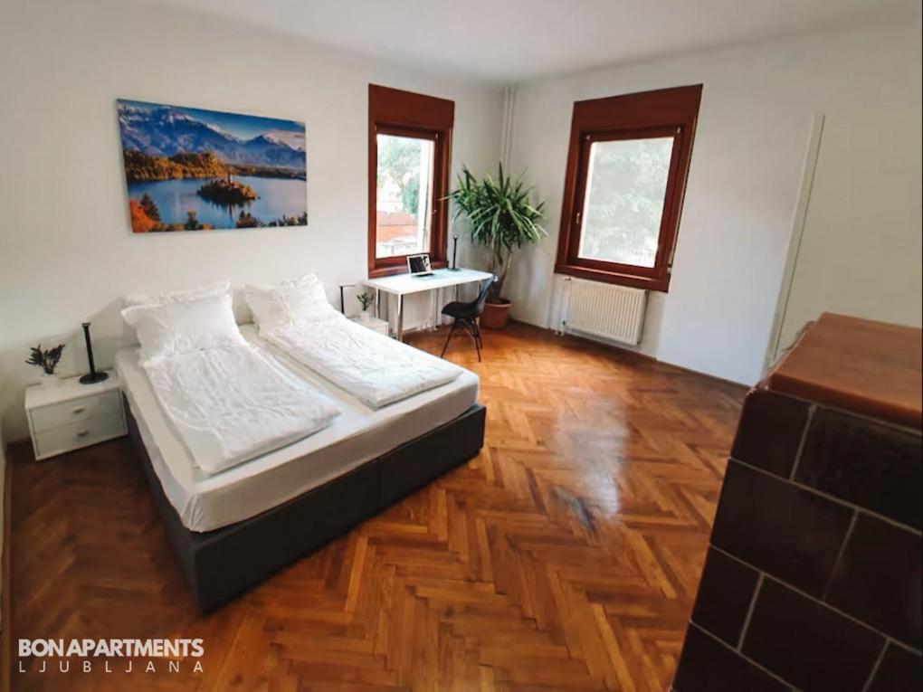 Huge Bbq Garden 2, Spacious Flat, Ac, Free Parking 2 Ljubljana Exterior photo